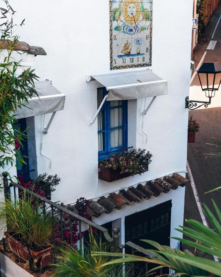 Hostal De La Placa - Hotel Boutique Cabrils Dış mekan fotoğraf