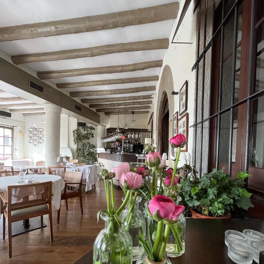 Hostal De La Placa - Hotel Boutique Cabrils Dış mekan fotoğraf