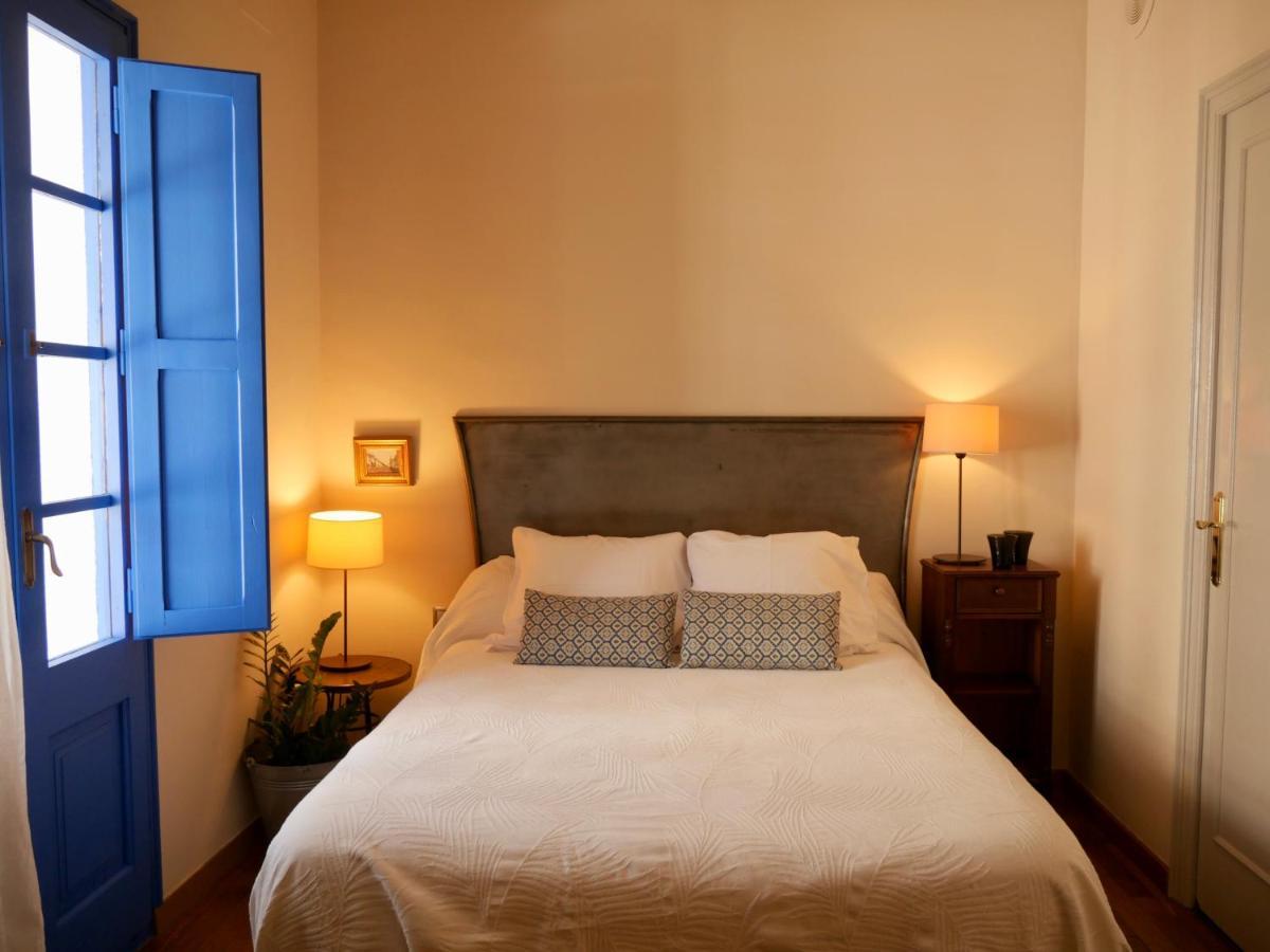 Hostal De La Placa - Hotel Boutique Cabrils Dış mekan fotoğraf
