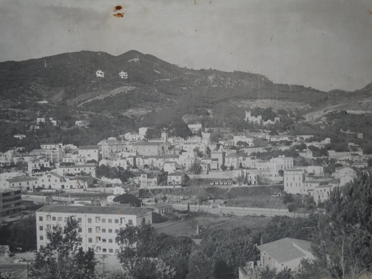 Hostal De La Placa - Hotel Boutique Cabrils Dış mekan fotoğraf