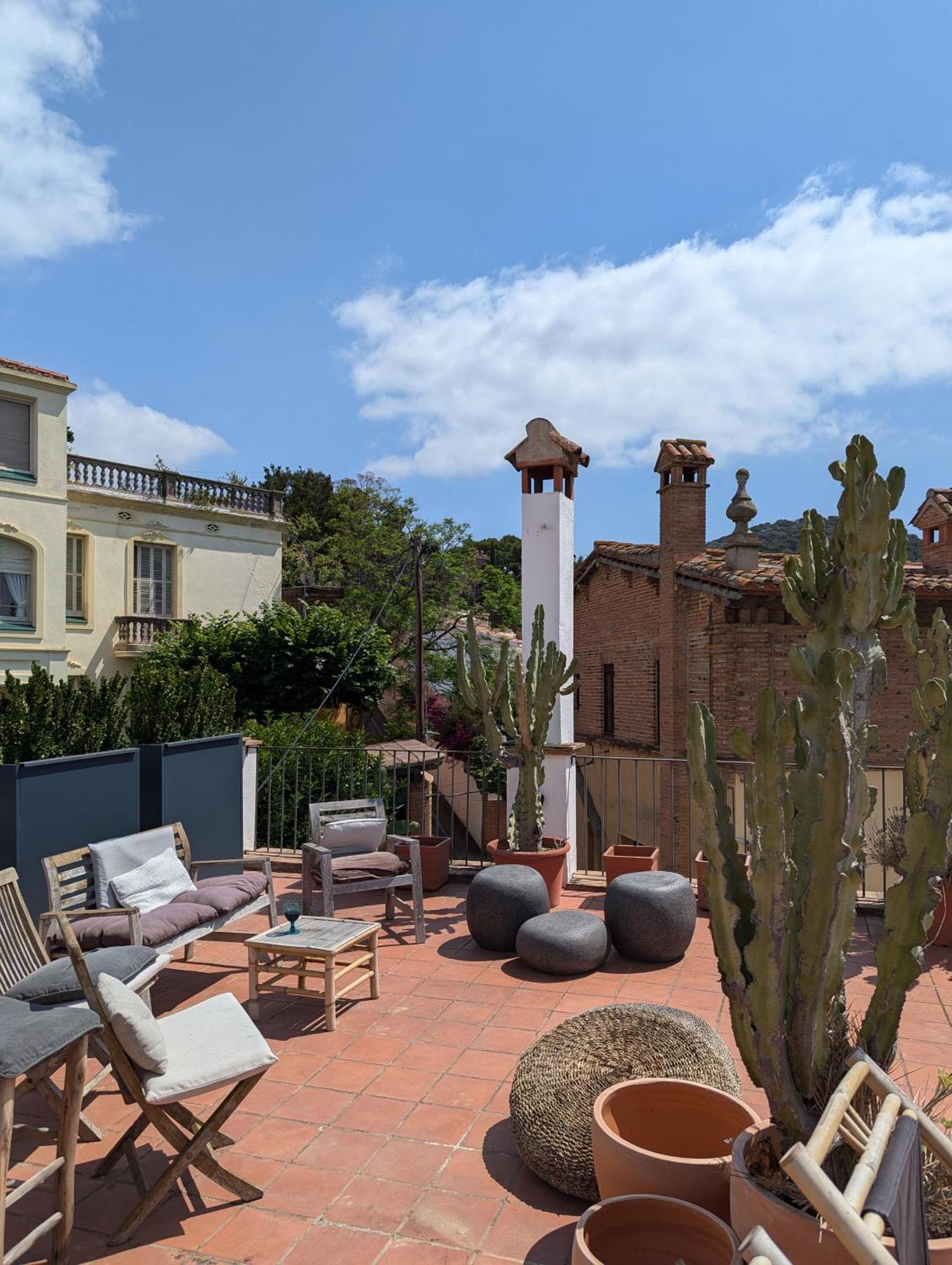 Hostal De La Placa - Hotel Boutique Cabrils Dış mekan fotoğraf